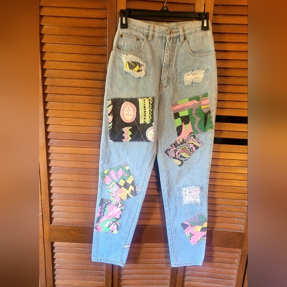 One Of A Kind 80's Inspired Handmade Patch Work Boyfriend Style Denim Jeans Sz 0 - Picture 7 of 10